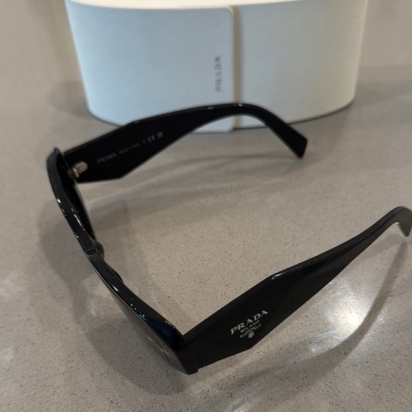 Disney Christmas 2025 Lil Rin Rin Plush Badge Red New